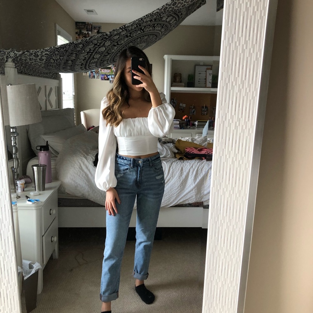 American Eagle Mom Jeans